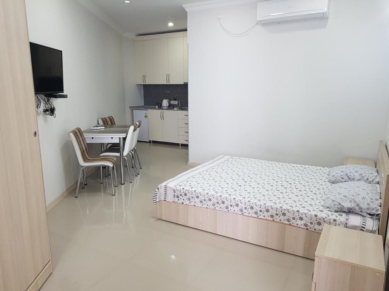 Sky-G Sea View Apartment Batumi Exterior photo