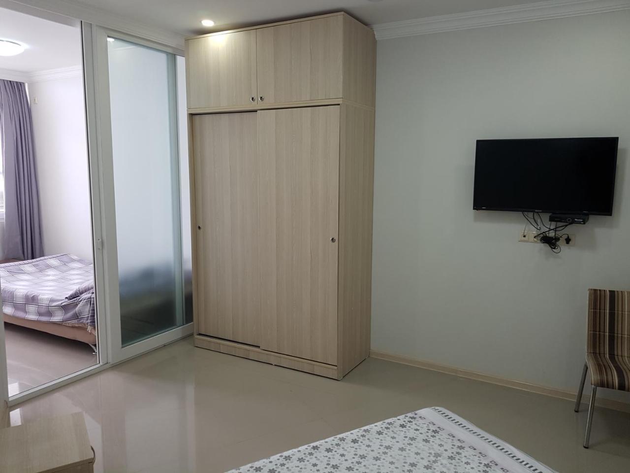 Sky-G Sea View Apartment Batumi Exterior photo